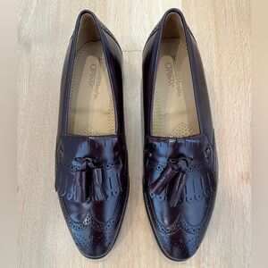 Johnston & Murphy leather dress shoes.